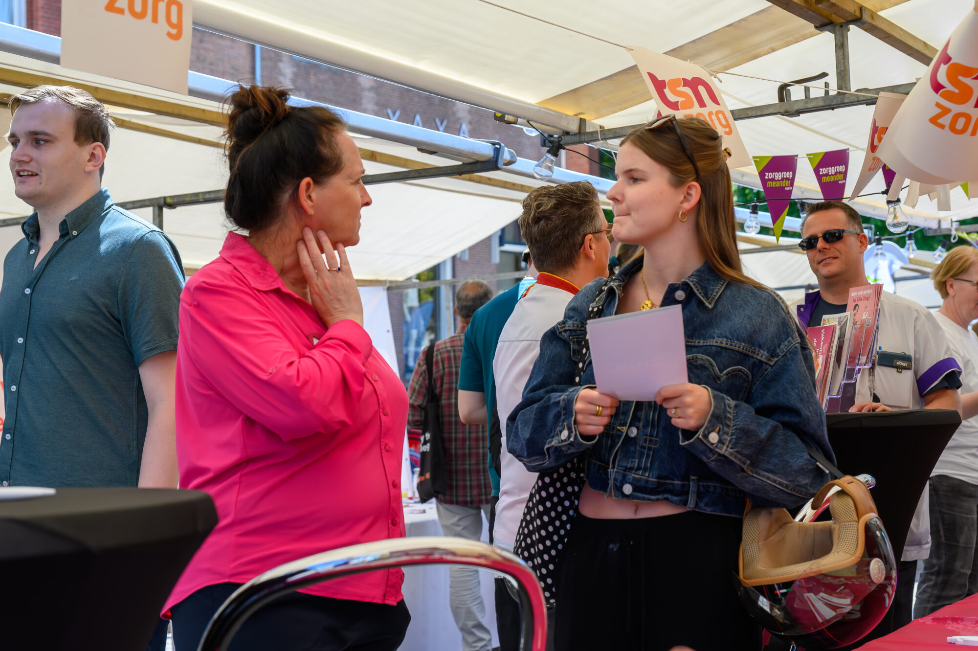 Werken en leren in de zorg via een leerwerkplek